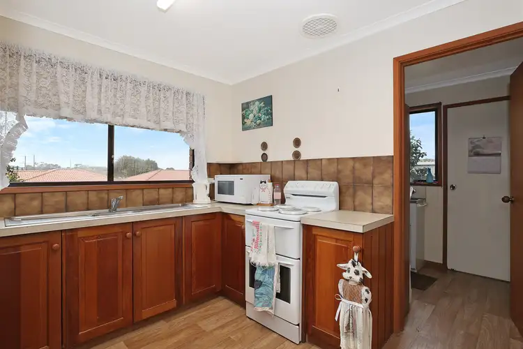 Sixth view of Homely unit listing, 98 Cramer Street, Warrnambool VIC 3280