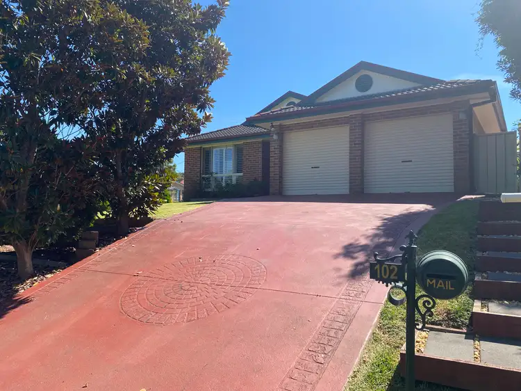 102 Suncrest Avenue, Sussex Inlet NSW 2540
