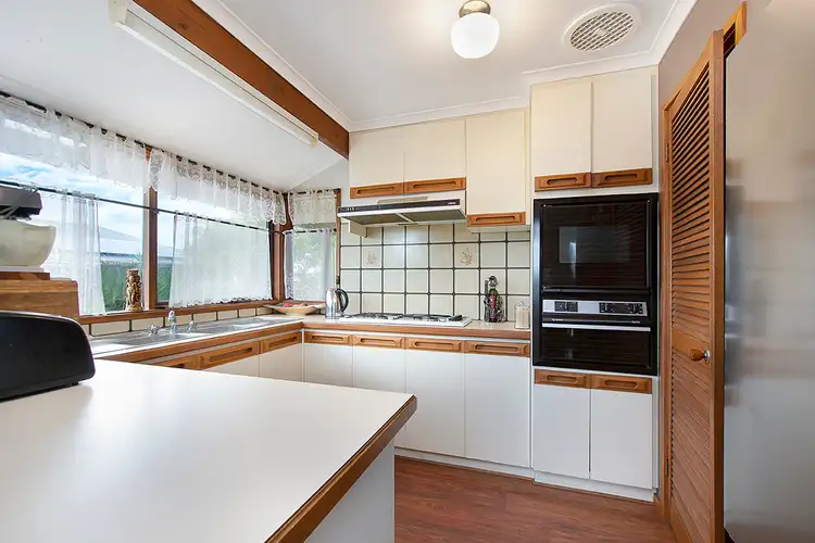 Fourth view of Homely house listing, 15 Lowan Court, Portland VIC 3305