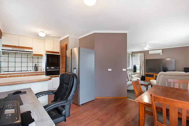 Fifth view of Homely house listing, 15 Lowan Court, Portland VIC 3305