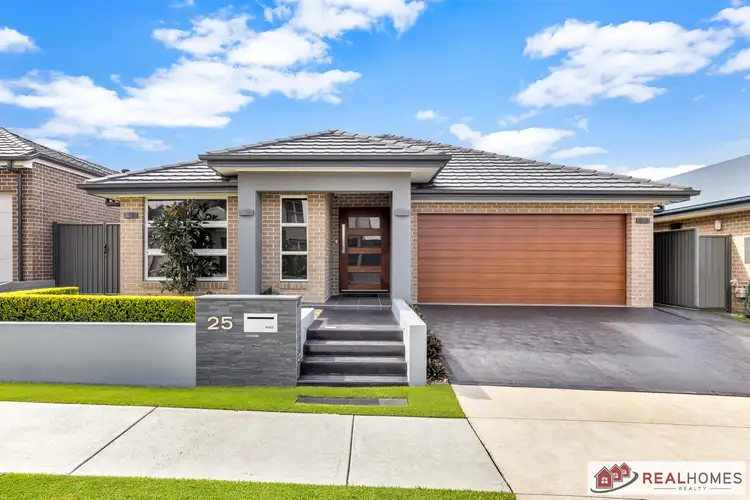 25 Ashgrove Close, Jordan Springs NSW 2747
