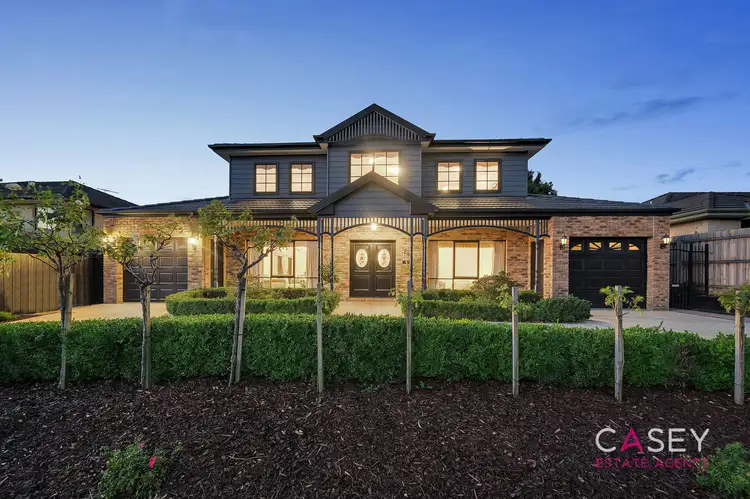 28 Sunningdale Crescent, Cranbourne VIC 3977