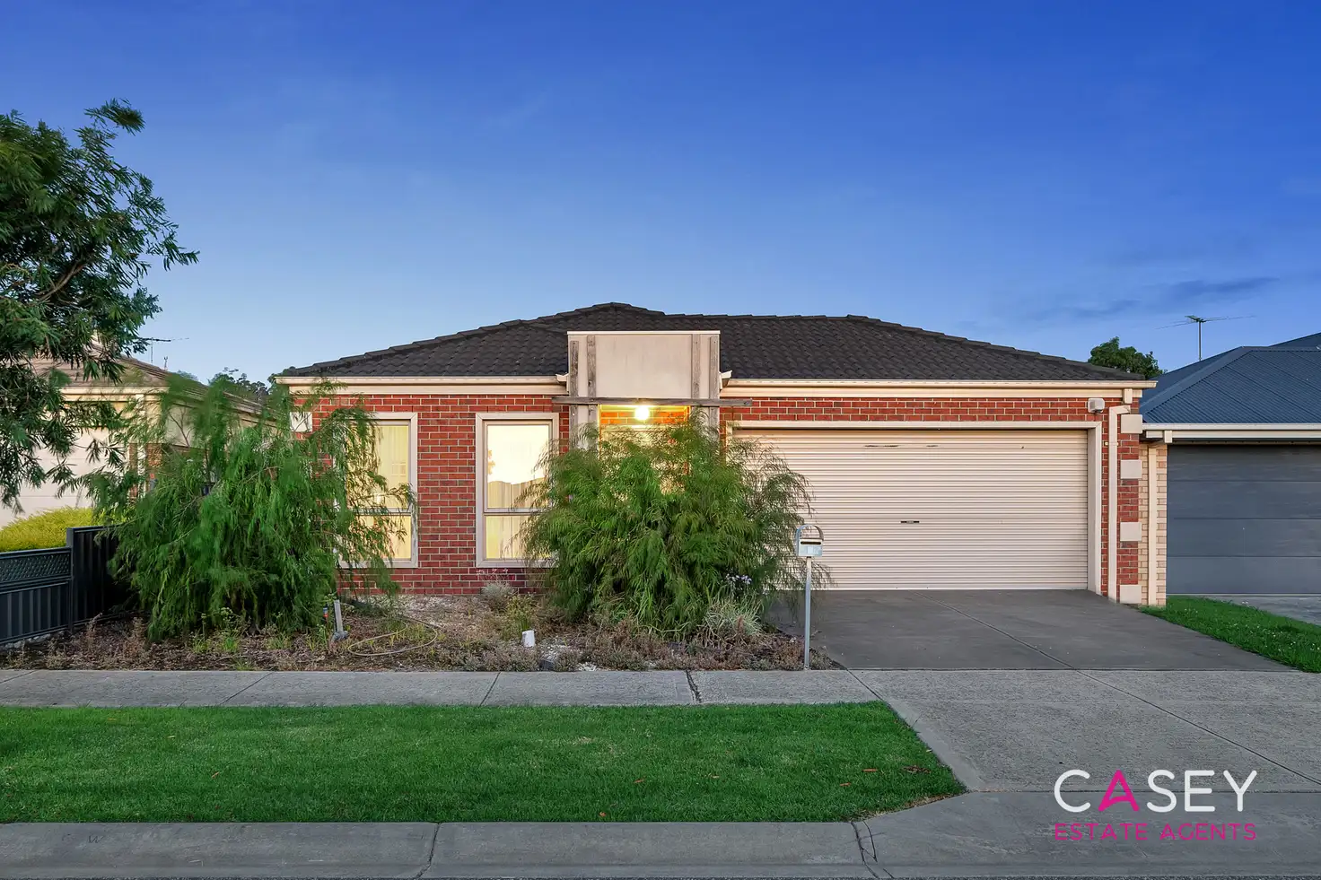 Main view of Homely house listing, 4 Persimmon Lane, Pakenham VIC 3810