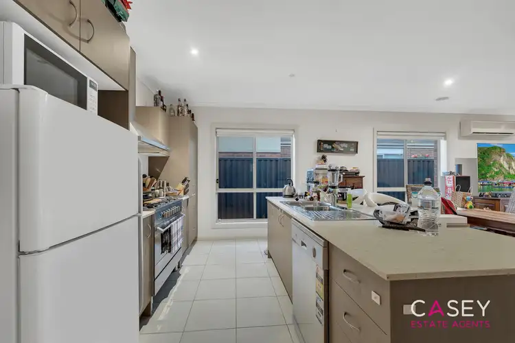 Fourth view of Homely house listing, 4 Persimmon Lane, Pakenham VIC 3810