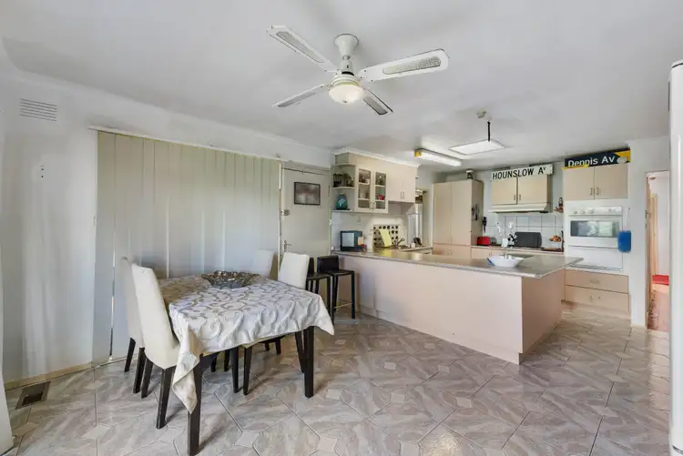 Fourth view of Homely house listing, 2 Byron Avenue, Keilor East VIC 3033