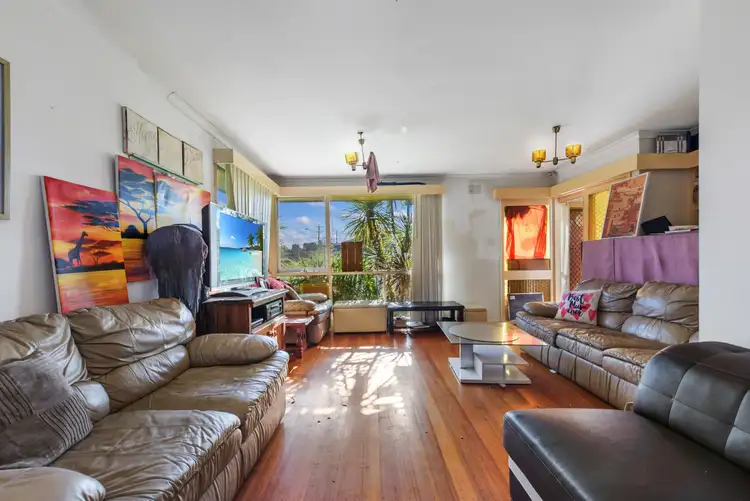 Fifth view of Homely house listing, 2 Byron Avenue, Keilor East VIC 3033