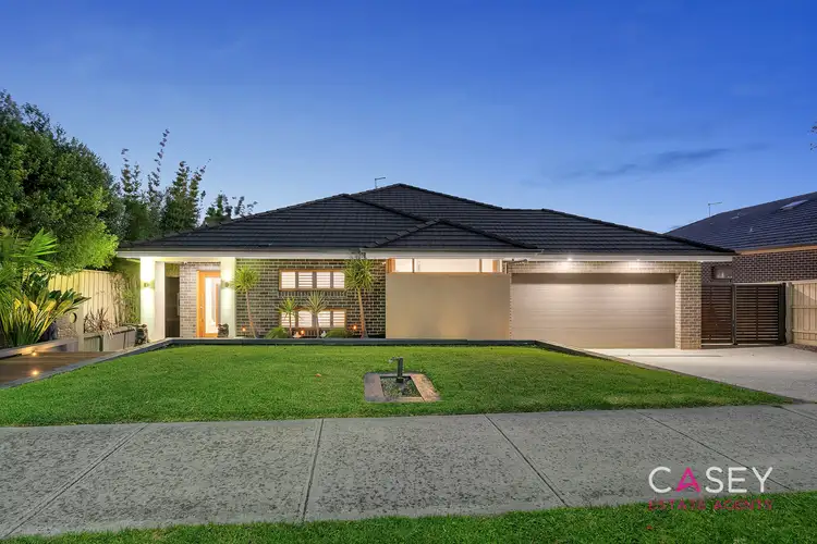 14 Carrington Drive, Pakenham VIC 3810