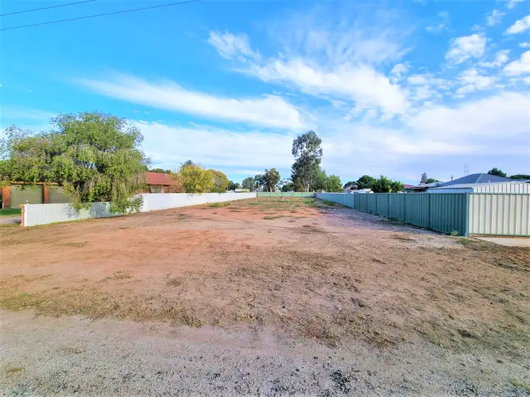 6 Croton Street, Kerang VIC 3579