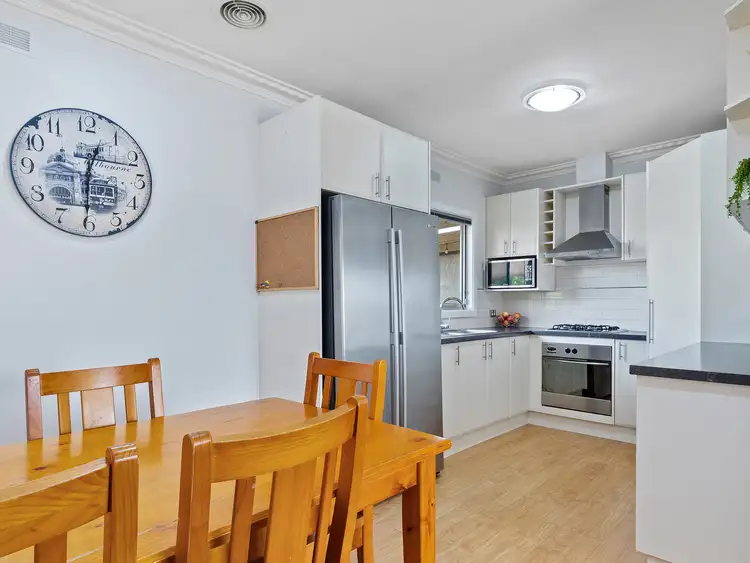 Fifth view of Homely house listing, 295 MacKenzie Street West, Kangaroo Flat VIC 3555