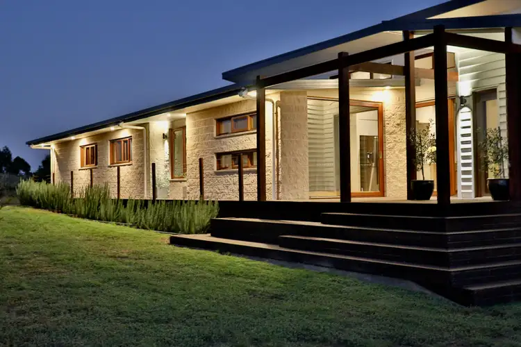 106 CLEVELAND DRIVE, Inverleigh VIC 3321