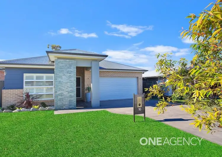 16 Trawler Street, Vincentia NSW 2540