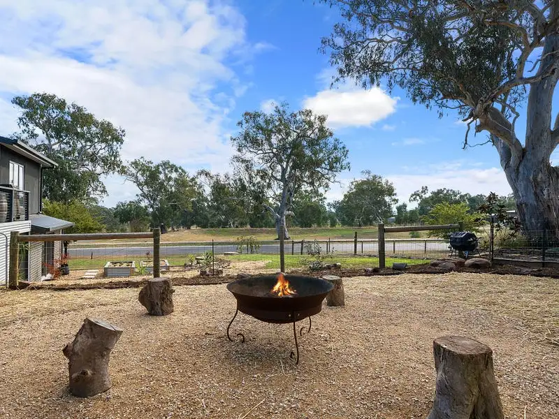 Main view of Homely house listing, 2 Oaksford Drive, Mansfield VIC 3722