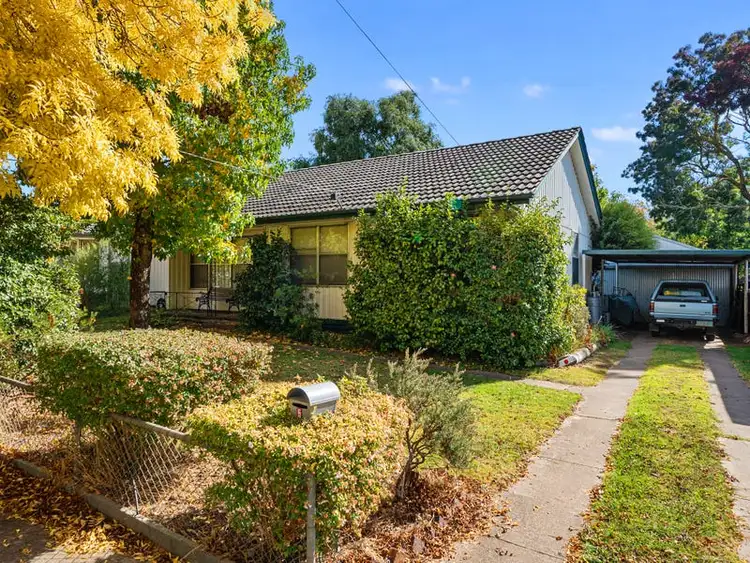 5 Hunter Street, Mansfield VIC 3722