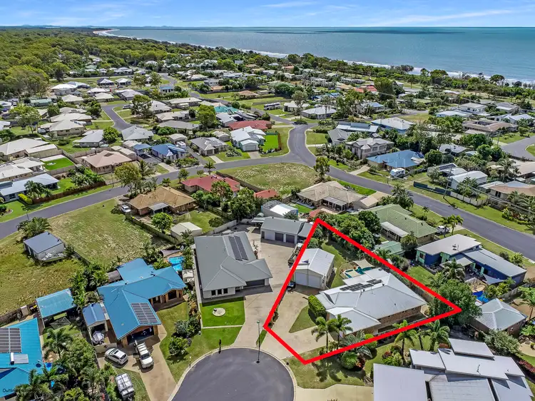 4 Willow Court, Moore Park Beach QLD 4670