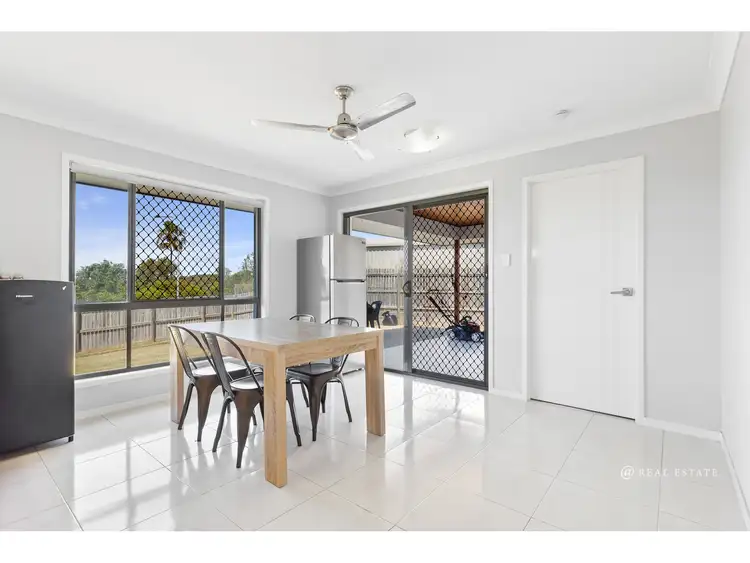 Fifth view of Homely house listing, 2/24 Constellation Drive, Rosslyn QLD 4703