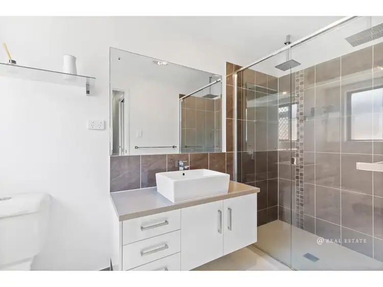 Seventh view of Homely house listing, 2/24 Constellation Drive, Rosslyn QLD 4703