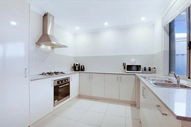 8 Jack Way, Canning Vale WA 6155