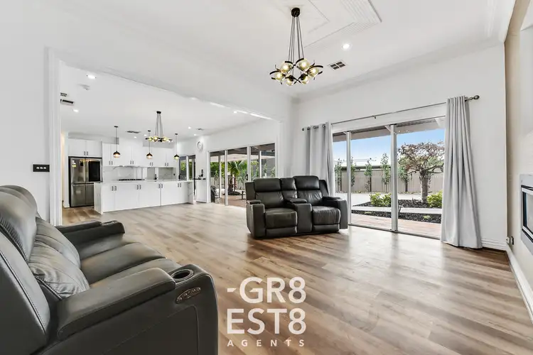 Fifth view of Homely house listing, 5 Cantwell Road, Narre Warren North VIC 3804