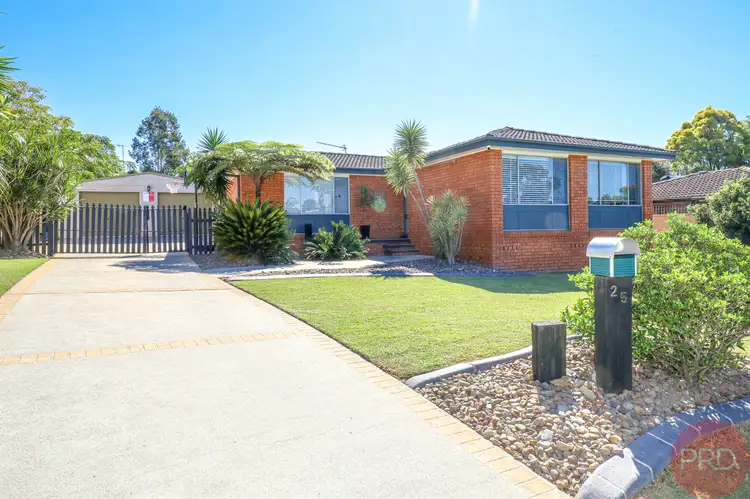 25 Way Street, Tenambit NSW 2323