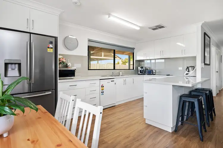 Sixth view of Homely house listing, 10 Starlight Place, South Kalgoorlie WA 6430
