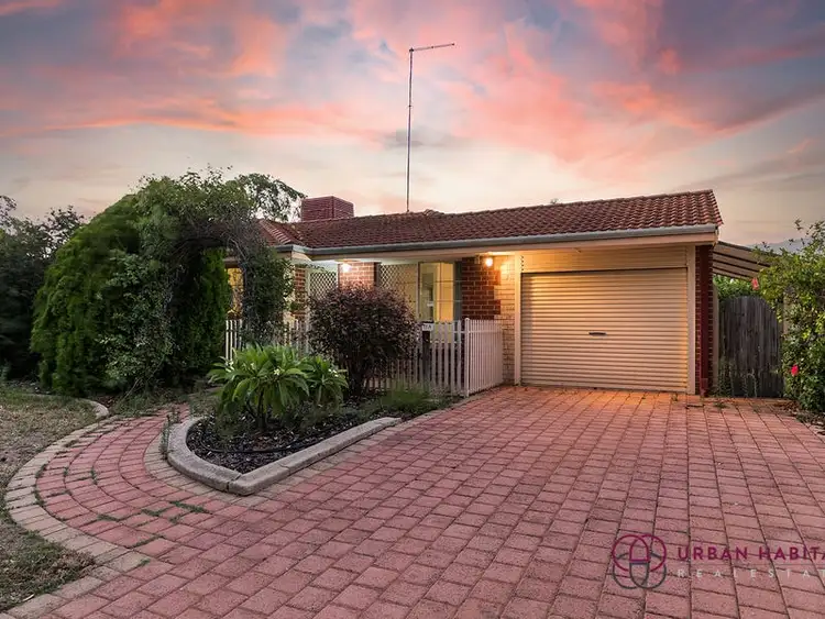 1/11 Valentine Drive, Greenfields WA 6210