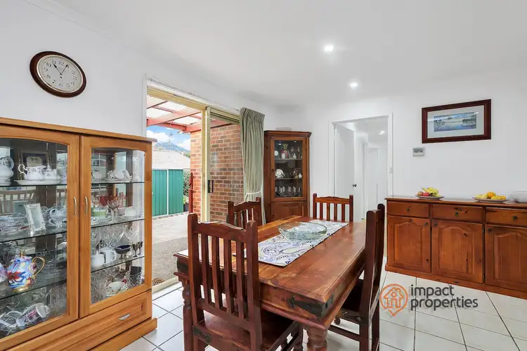 Fifth view of Homely house listing, 6 Chipperfield Circuit, Gordon ACT 2906