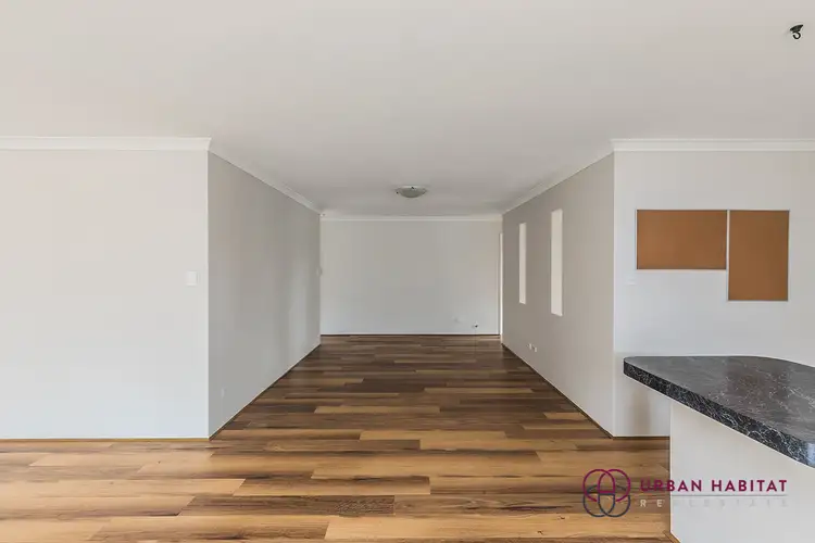 Third view of Homely house listing, 10 Karlak Close, Leda WA 6170