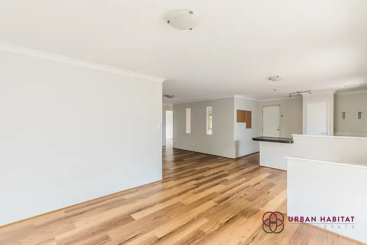Fifth view of Homely house listing, 10 Karlak Close, Leda WA 6170