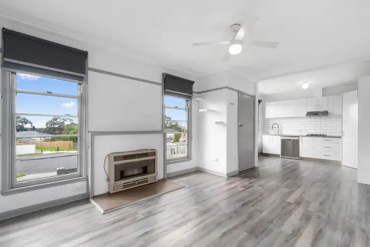 Second view of Homely house listing, 3 Ronald Court, Morwell VIC 3840