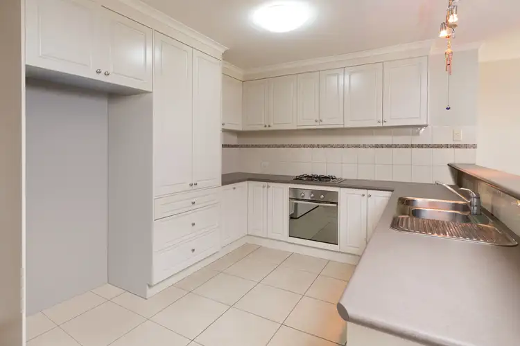 Third view of Homely house listing, 1/30 THORNEYCROFT AVENUE, Wodonga VIC 3690