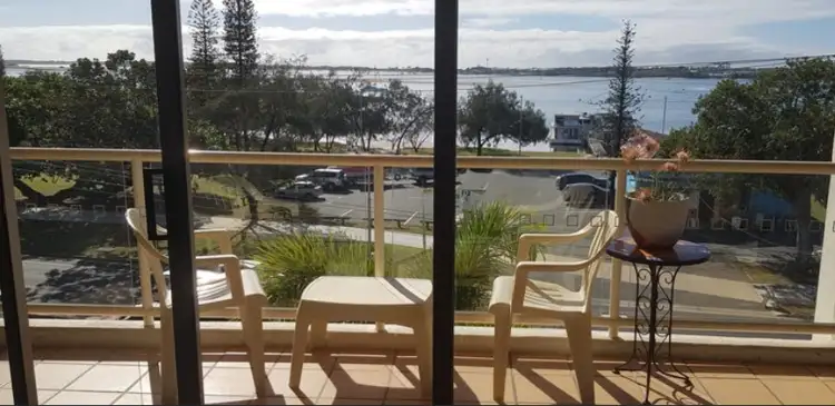 40/106 Marine Parade