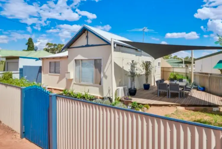 1 Harvey Street, South Kalgoorlie WA 6430