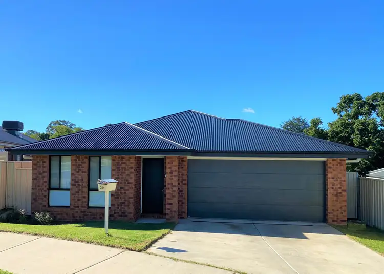 Main view of Homely house listing, 20 Royce Crescent, Lavington NSW 2641
