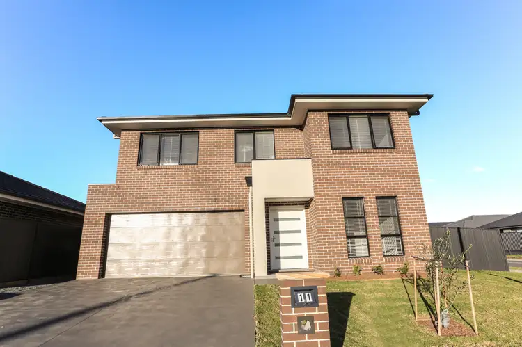 11 Burrows Avenue