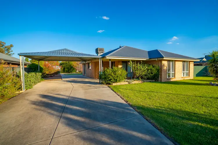 85 Adams Street, Jindera NSW 2642