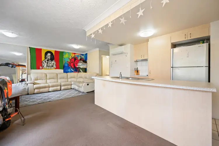 Second view of Homely apartment listing, 21/3 Norman Street, Southport QLD 4215