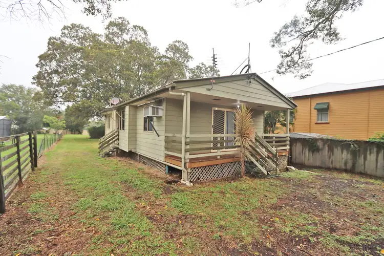 80A WOODFORD STREET, One Mile QLD 4305