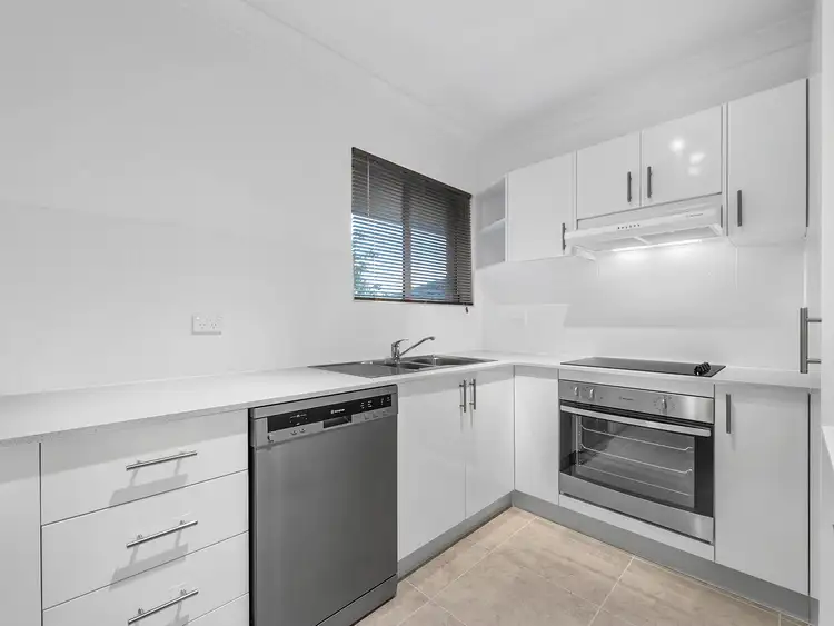 Fourth view of Homely apartment listing, 6/20 Drummond Street, Greenslopes QLD 4120