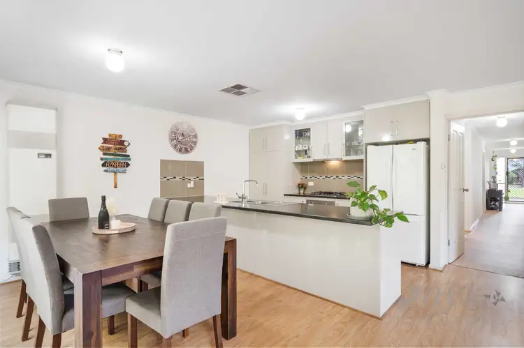 Fifth view of Homely house listing, 10 Manordale Court, Seaford Meadows SA 5169