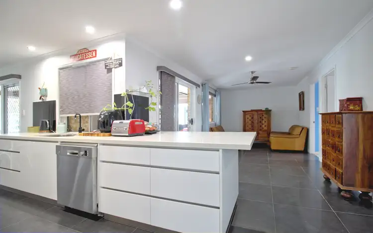 Seventh view of Homely house listing, 24 TRISTANIA CRES, Urangan QLD 4655