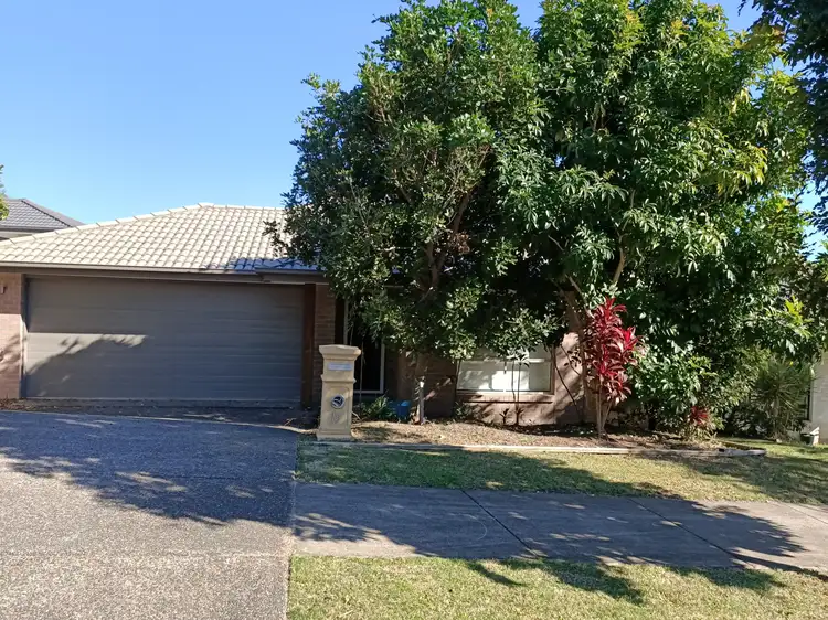 15 Nightshade Crescent, Pimpama QLD 4209
