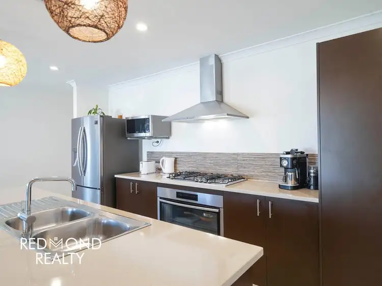 Sixth view of Homely house listing, 15 Alizarin Loop, Eglinton WA 6034