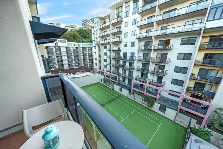126 Mounts Bay Road
