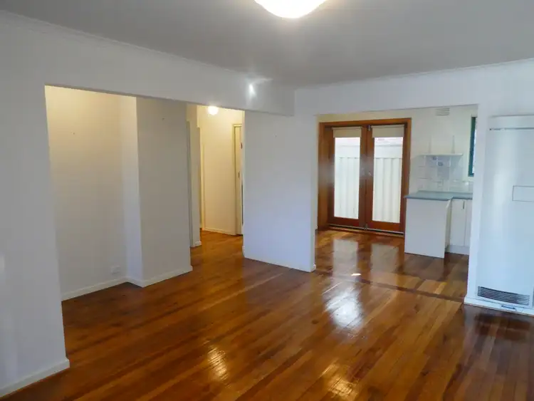 Main view of Homely unit listing, 5/136 -138 Glenroy Road, Glenroy VIC 3046