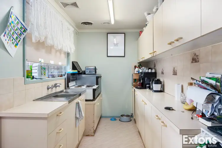 Fifth view of Homely house listing, 4 CHURCHILL PLACE, Yarrawonga VIC 3730