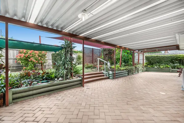 Second view of Homely house listing, 4 Glamis Court, Carindale QLD 4152