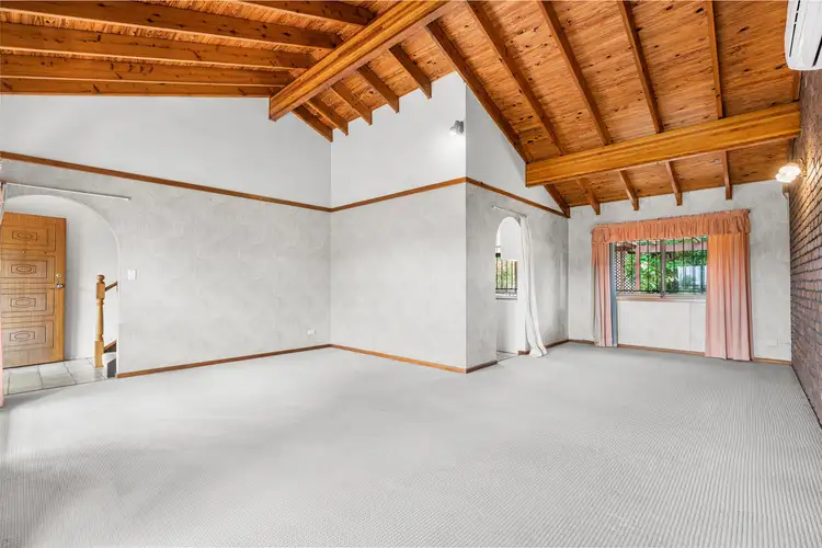 Third view of Homely house listing, 4 Glamis Court, Carindale QLD 4152