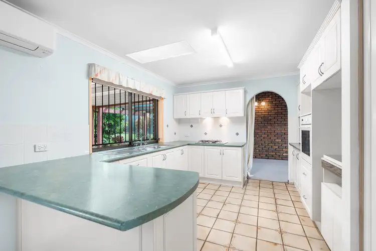 Fourth view of Homely house listing, 4 Glamis Court, Carindale QLD 4152