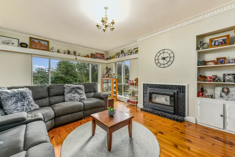 Third view of Homely house listing, 17 Renfrey Place, Mount Gambier SA 5290