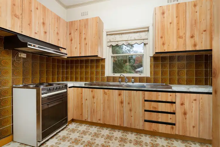 Fifth view of Homely house listing, 724 PEMBERTON STREET, Albury NSW 2640